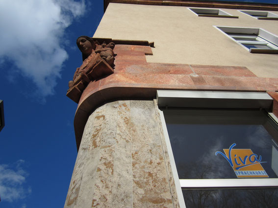 Gespiegelter Parkblick über VIVA-Fenster