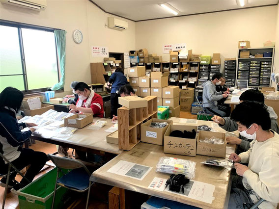 社会福祉法人　ふじの実会　利用者の作業風景