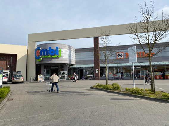 Combi Verbrauchermarkt und Einkaufszentrum - Regionale Suche