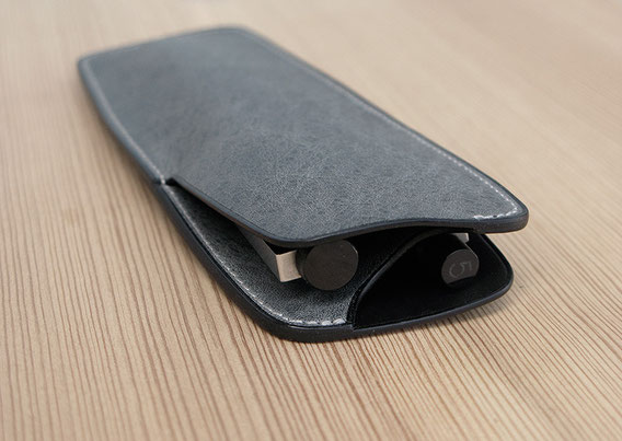 Lim Pen Sheath Duo Nappa Nebbia