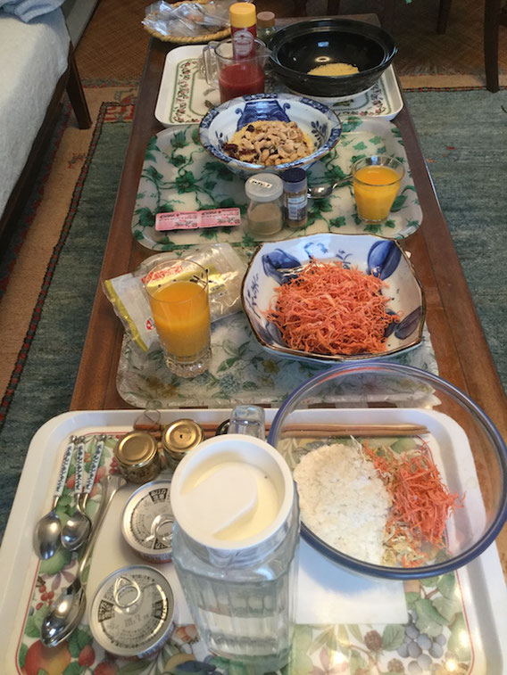 上の写真の4品の材料をセットしたもの