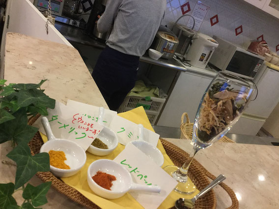 カレーに使われているスパイスと乾物。スパイスも実は乾物!