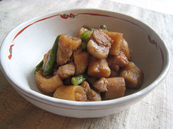 豚肉と凍み大根の煮物