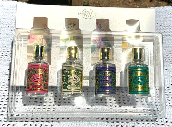 2020 - COFFRET N° 4711  "FLORAL COLLECTION" , AVEC 4 MINIATURES SORTIES