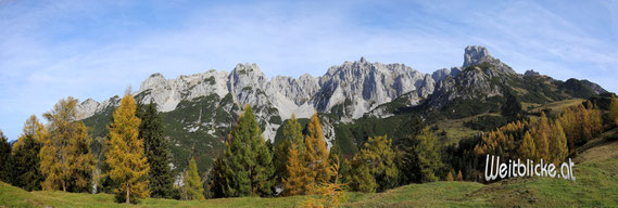 LOS01 - Gosaukamm/Stuhlgebirge im Herbst von den Loseggalmen aus gesehen