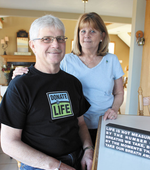 Rick Klemme and his wife Joan are marking nearly one year since Rick underwent a double lung transplant. They are encouraging local residents to get on the donor registry.