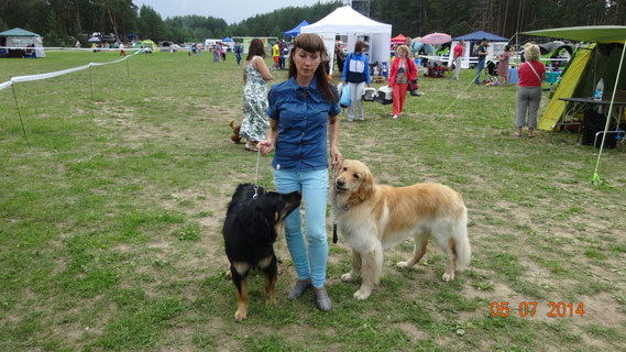 Internationale Hundeschau in Vladimir: Benjamin Platz 1 Offene Klasse ( CAC) Herzlichen Glückwunsch!