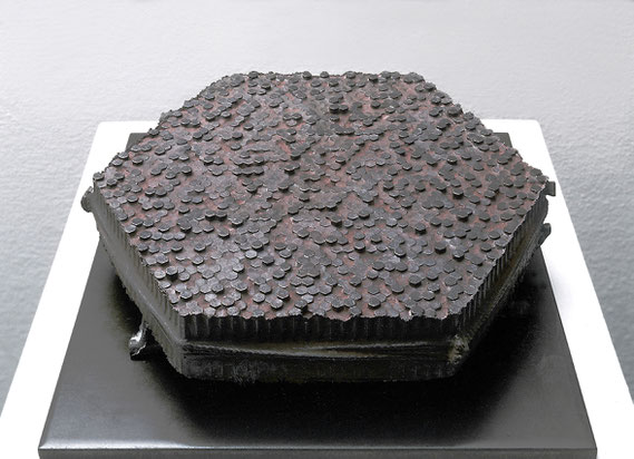 Face - roots　＜No.K-52＞  ／ 1991 ／ bronze ／ H.10x35x30cm