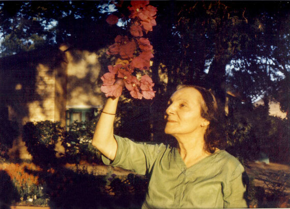 Mehera Irani - Photo taken by Anthony Zois - Meherazad, January 1975