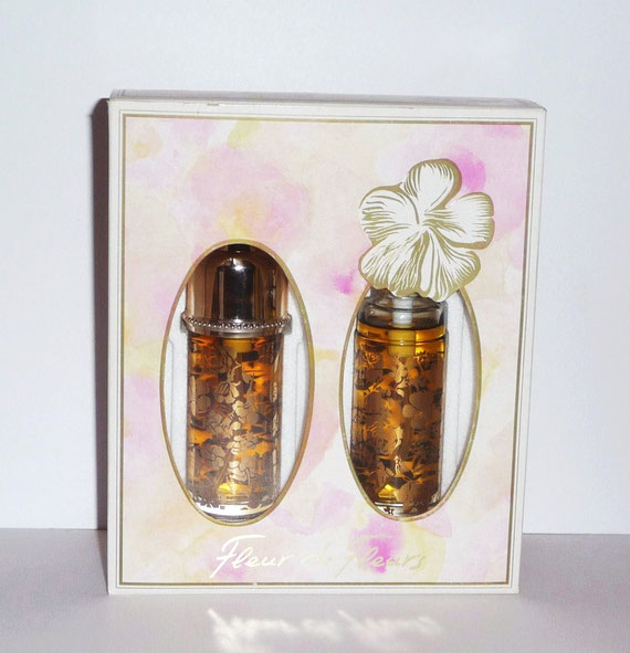 FLEUR DE FLEURS - COFFRET DE 2 VAPORISATEURS EAU DE TOILETTE, DONT UNE RECHARGE