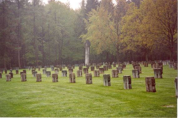 Huertgen cemetery / The German war cemetery is still on the former ground of the minefield "Wilde Sau". The cemetery is now home for 3001 fallen soldiers. The graves contain 3 german soldiers buried under the so called "Kameraden-Kreuz".