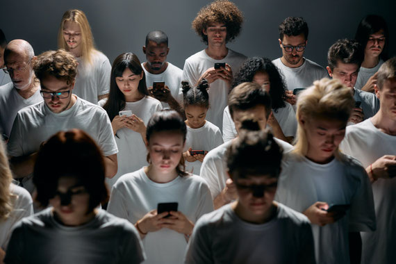 Hypnose contre addiction écran