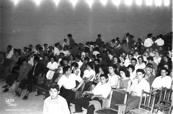 1960-Quiroga-Cine-Publico1-Carlos-Diaz-Gallego-asfotosdocarlos.com