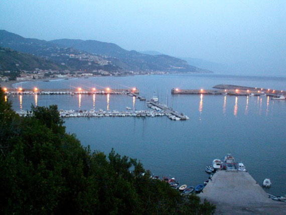 Cetraro,il porto.