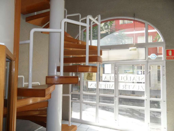 Wendeltreppe nach oben