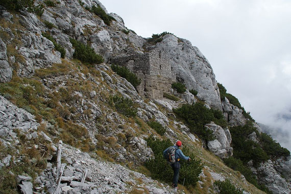 Nach der kurzen Felsquerung beim Abstieg vom Gosadon