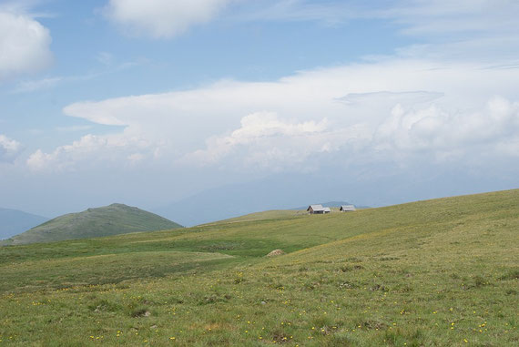 Almhütten am Weg zum Anderlesee