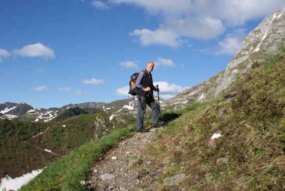 Beim Aufstieg in der Flanke der Grünen Schneid