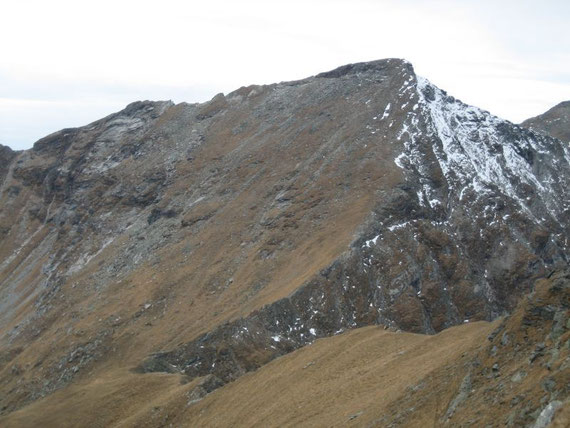 Beim Aufstieg auf die Wandspitze der Blick zurück zum Reitereck