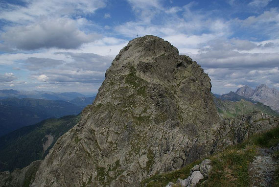 Der lange und steile Abstieg von der Raudenspitze Richtung Öfner Joch