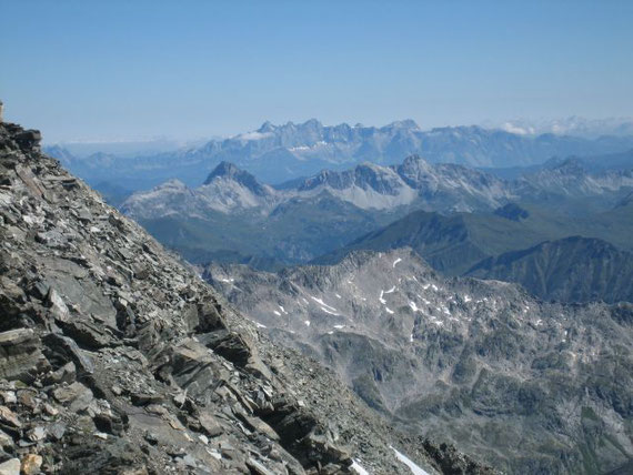 Im Norden scheint der Dachstein (2997m) zum Greifen nahe