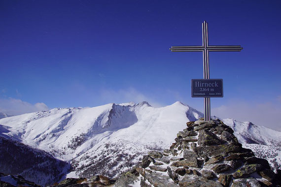 Vom Gipfel der Blick nach Westen zur Sternspitze