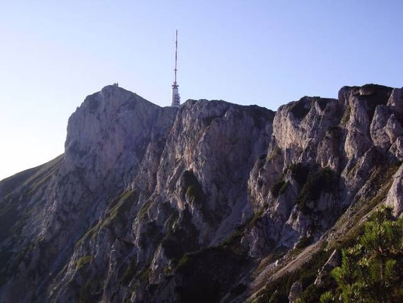 Der Südabbruch des Dobratsch