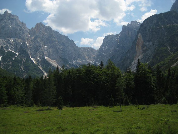 Eine lange Tour geht zu Ende, nochmals ein Blick zurück hinauf ins Krizkar