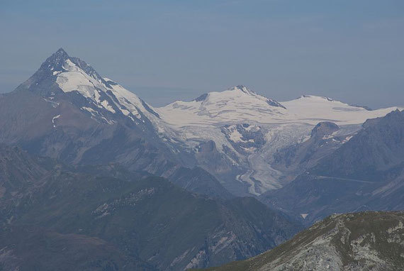 Der Großglockner mit dem Johannisberg und der Pasterze im Zoom