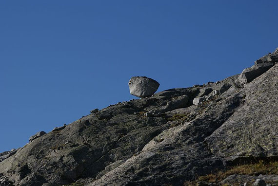 Der markante Stein knapp nördlich des Preilmsee, welcher als Orientierungspunkt dient
