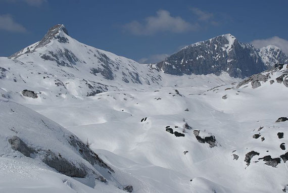 Der Blick zurück zum Picco di Grubia (links) mit der steilen Flanke