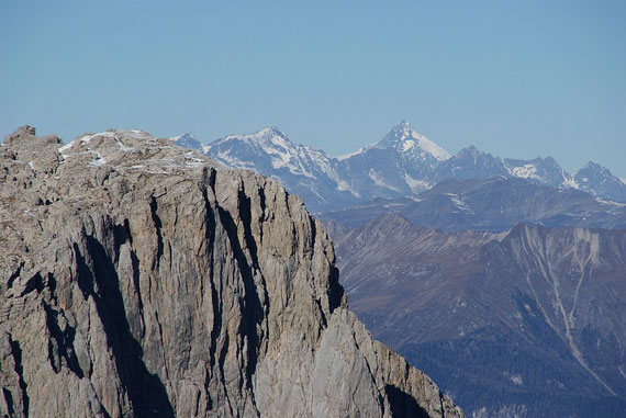 Der Trogkofel, im Hintergrund der Großglockner