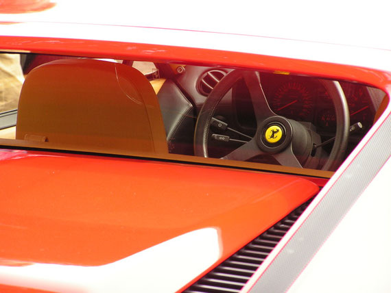 Ferrari Testarossa - by Alidarnic