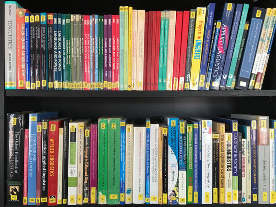 Bücherregal in Oldenburg, FOTO: MiO Made in Oldenburg®, miofoto.de