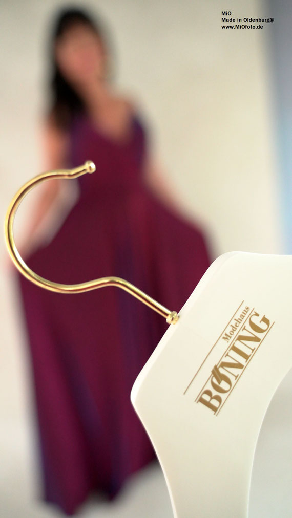 Braut und Abendmode, Böning-Modehaus, Foto: MiO Made in Oldenburg® www.MiOfoto.de