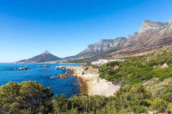 Von Südostasien fährt die EUROPA 2 entlang der Küsten Afrikas bis ins westliche Mittelmeer, © Hapag-Lloyd Cruises