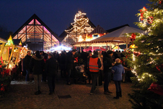 Weihnachtsmarkt, Norderstedt, Kunsthandwerker, Feuerwehrmuseum Norderstedt