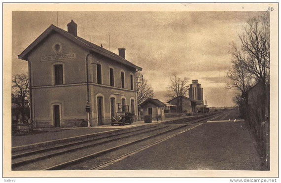L'ancienne gare et silo de Monts-sur-Guesnes