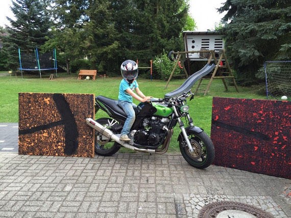 konstruktive Kunst, pyromane Kunst, verbrannt, burn out