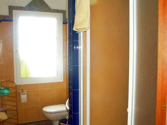 Bad mit Dusche