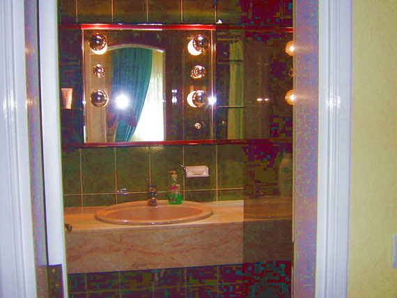 Bad mit Dusche und WC im en suite Bad des 1.Schlafzimmers