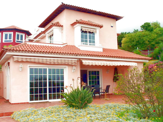 Exclusive Villa mit Pool , Garten und Interent im Norden auf Teneriffa 