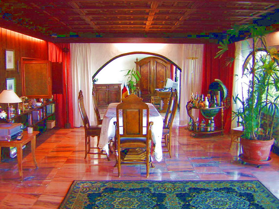 Essbereich und Bar im Essbereich in der exclusiven Villa in Puerto de la Cruz