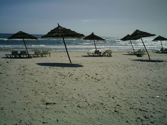 Strand vor dem Hotel Khartago el Ksar