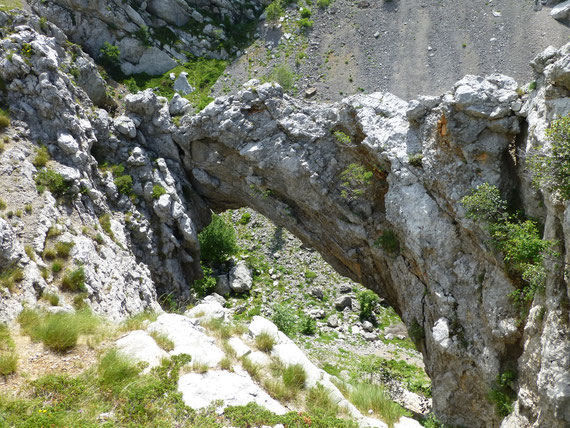 Bogenfelsen  beim Krater am "Tulove Grede" in Kroatien