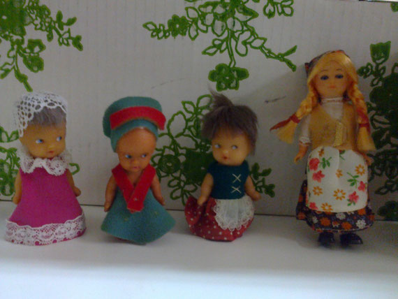 Colección de étnicas en miniatura.