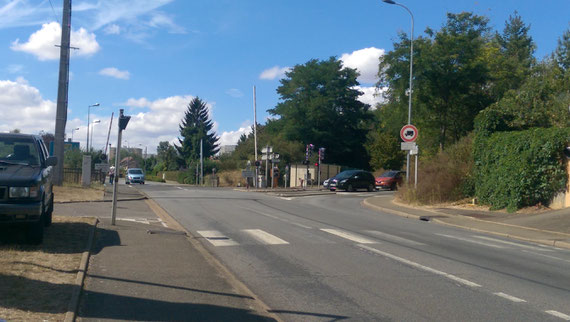 Vue inverse de cette position allemande. En face la route de Brezolles par où sont arrivés les chars américains.