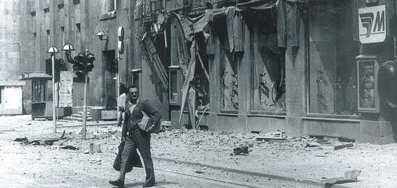 Život pod srpskim granatama: Sarajevo, svakodevica smrti Photo: Rikard Larma