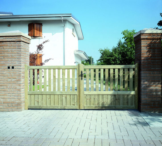 Arredo Giardino Strutture in Legno Cancelli e Staccionate