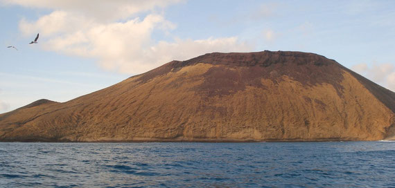 Montaña Amarilla vista desde el mar